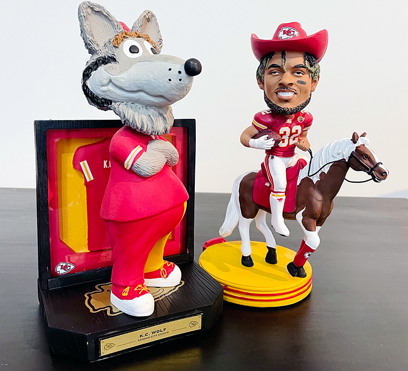 Kansas City Chiefs T. Mathieu Riding NFL Bobble