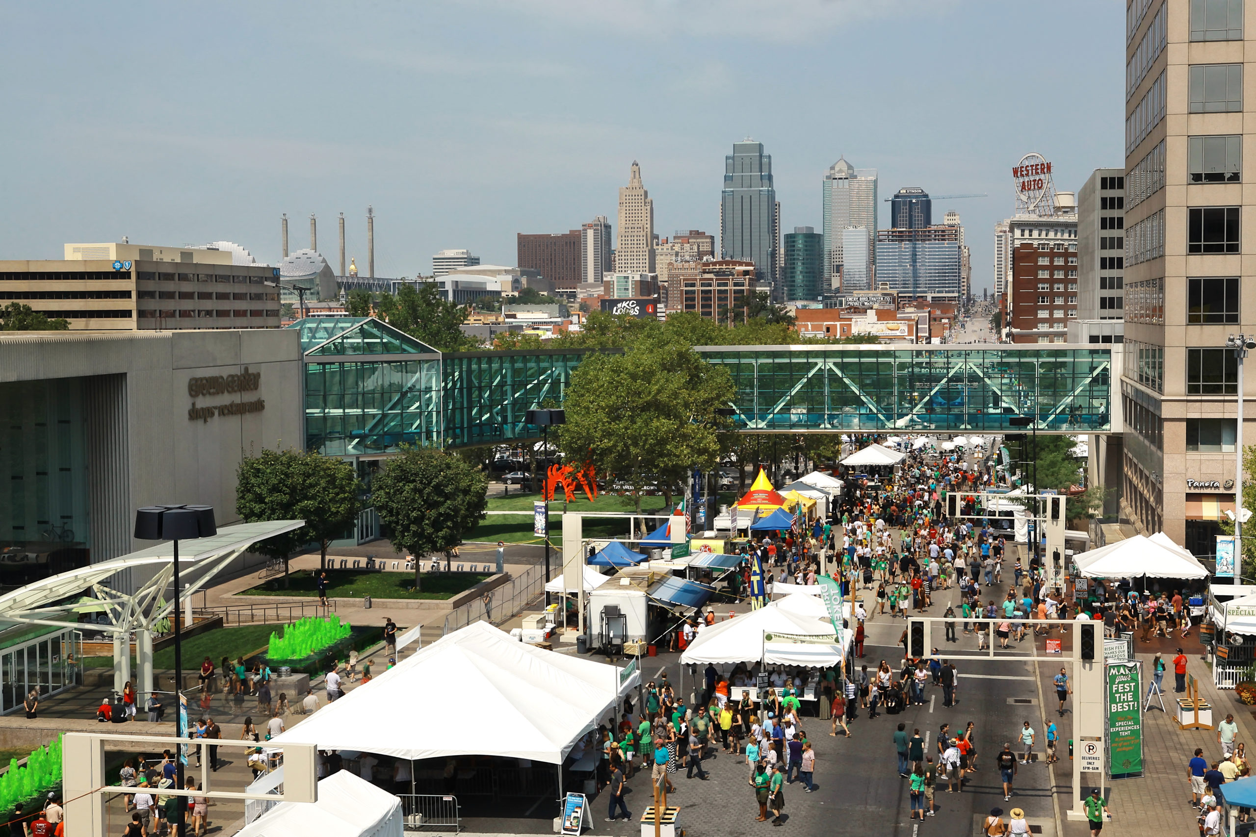 Aerial view of the Kansas City Irish Fest in Crown Center